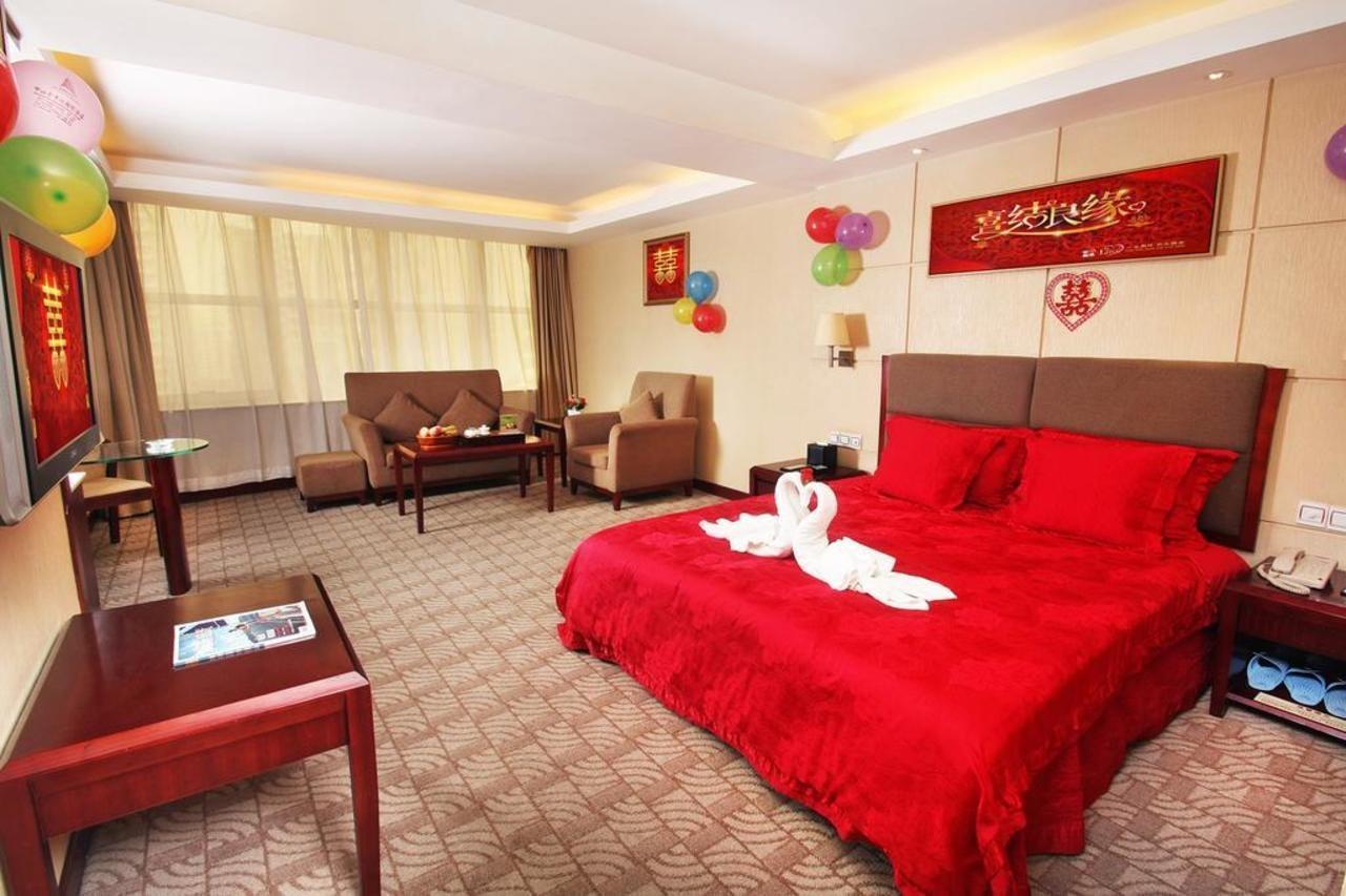 Huizhou Jinhuayue International Hotel Zewnętrze zdjęcie