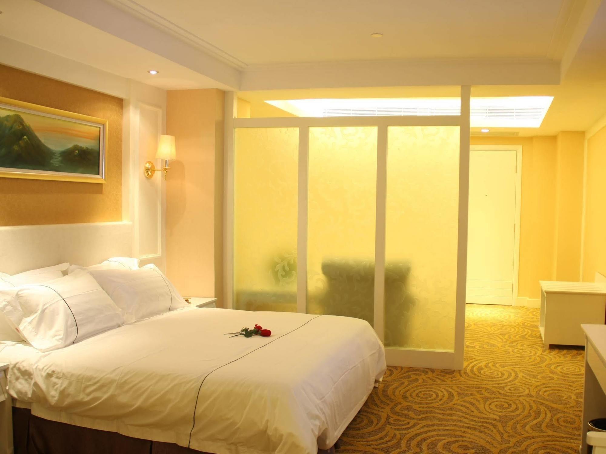 Huizhou Jinhuayue International Hotel Zewnętrze zdjęcie